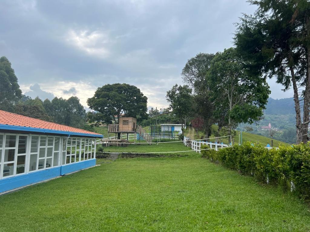 Spanglish Colombia Hotel Jericoc  Buitenkant foto
