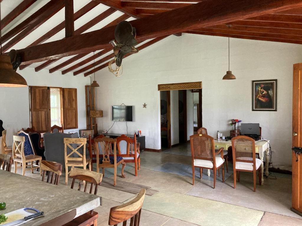 Spanglish Colombia Hotel Jericoc  Buitenkant foto