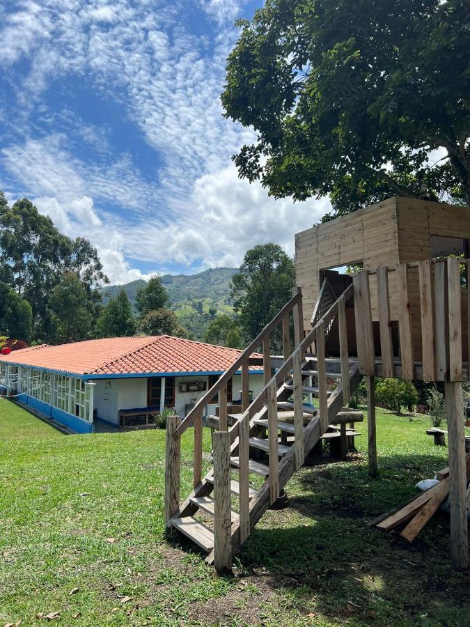 Spanglish Colombia Hotel Jericoc  Buitenkant foto