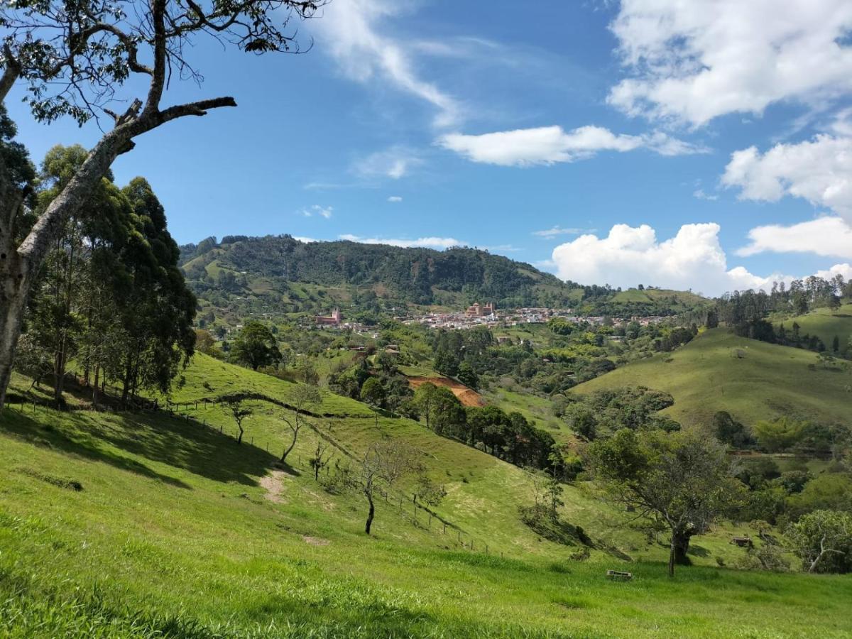 Spanglish Colombia Hotel Jericoc  Buitenkant foto